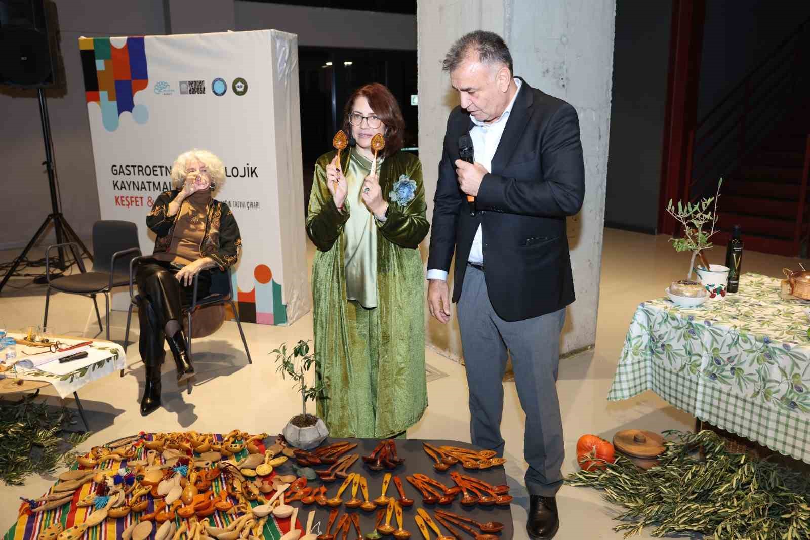 Kaşığın hikayesi zeytinli lezzetlerle anlatıldı