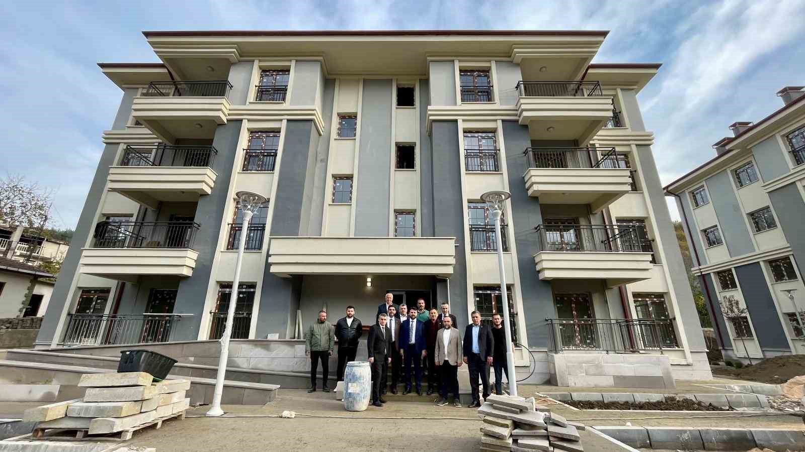 Tır Köyü’ndeki TOKİ Afet Konutlarında Sona Gelindi
