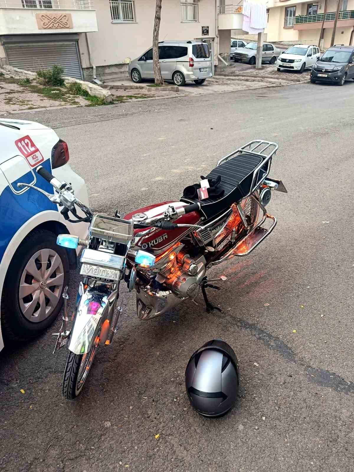 Parkta drift keyfi pahalıya patladı: Sürücüye 3 bin 972 TL ceza kesildi