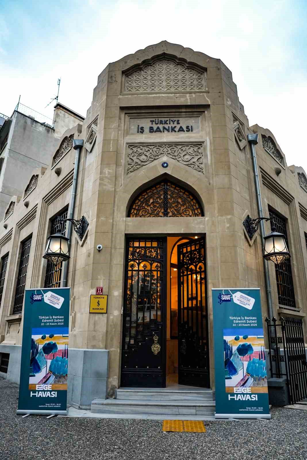 İş Sanat Anadolu Sergileri ile Edremit’te "Ege Havası"
