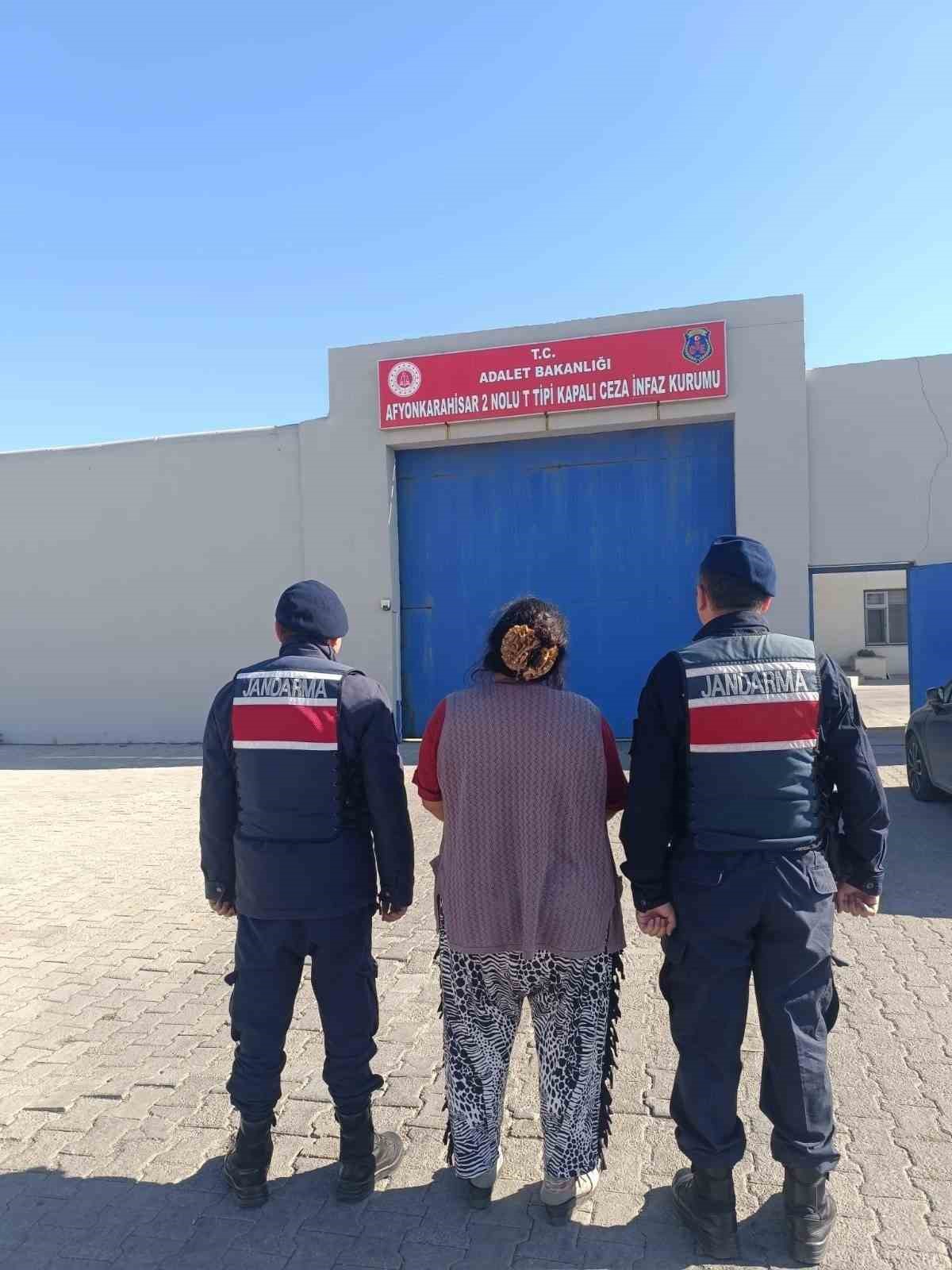 Çeşitli suçlardan aranan 43 kişi yakalandı
