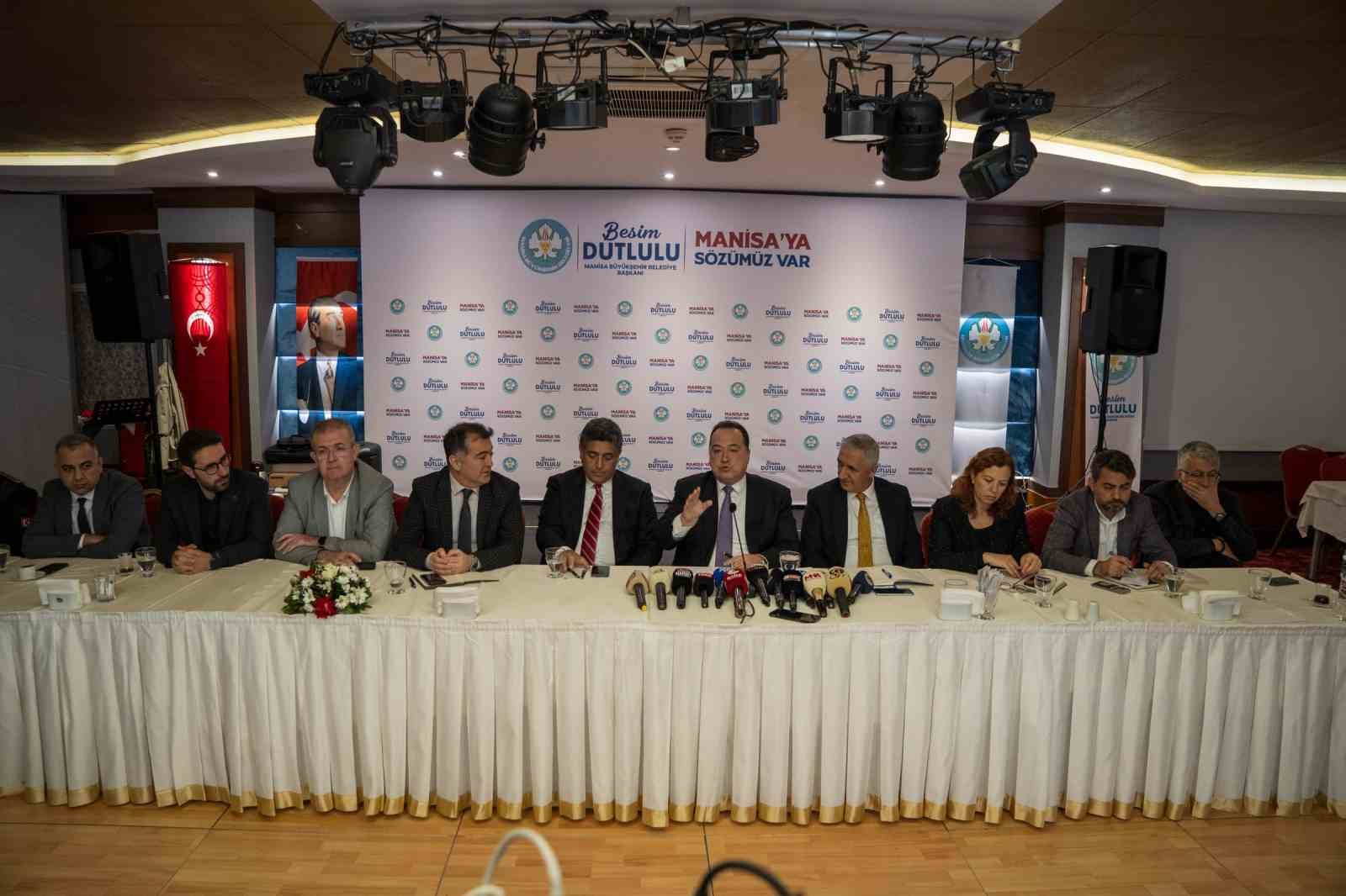 Başkan Dutlulu: "2000 yılından önce yapılmış evlerin hepsi riskli evler"