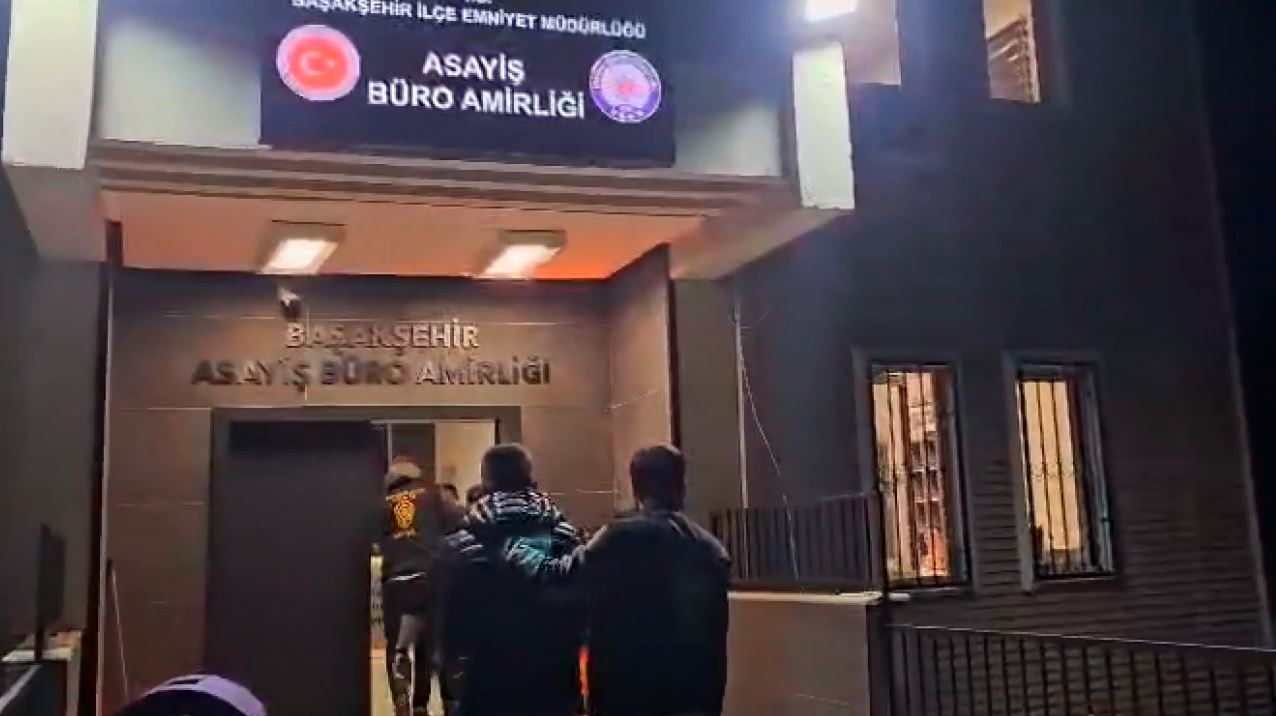 Başakşehir’de klima hırsızları yakalandı
