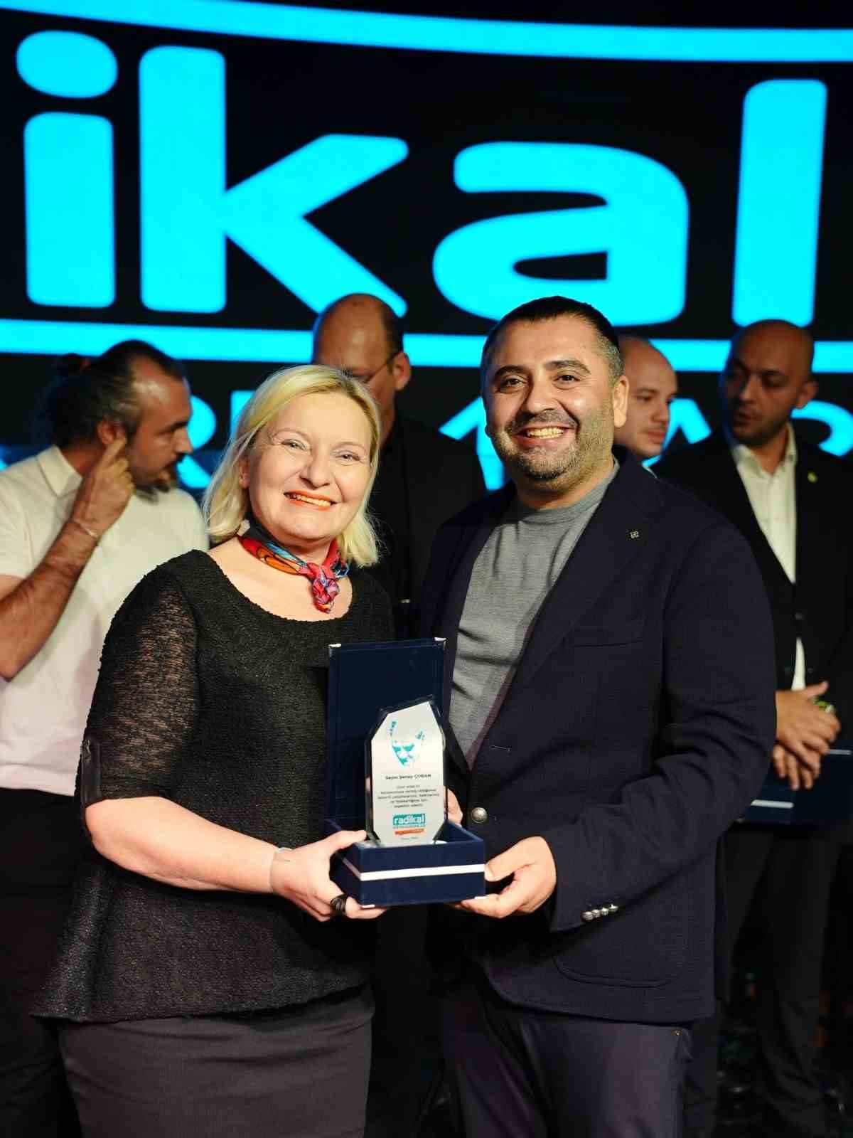 Radikal Eğitim Kurumları, Öğretmenler Günü davetinde buluştu