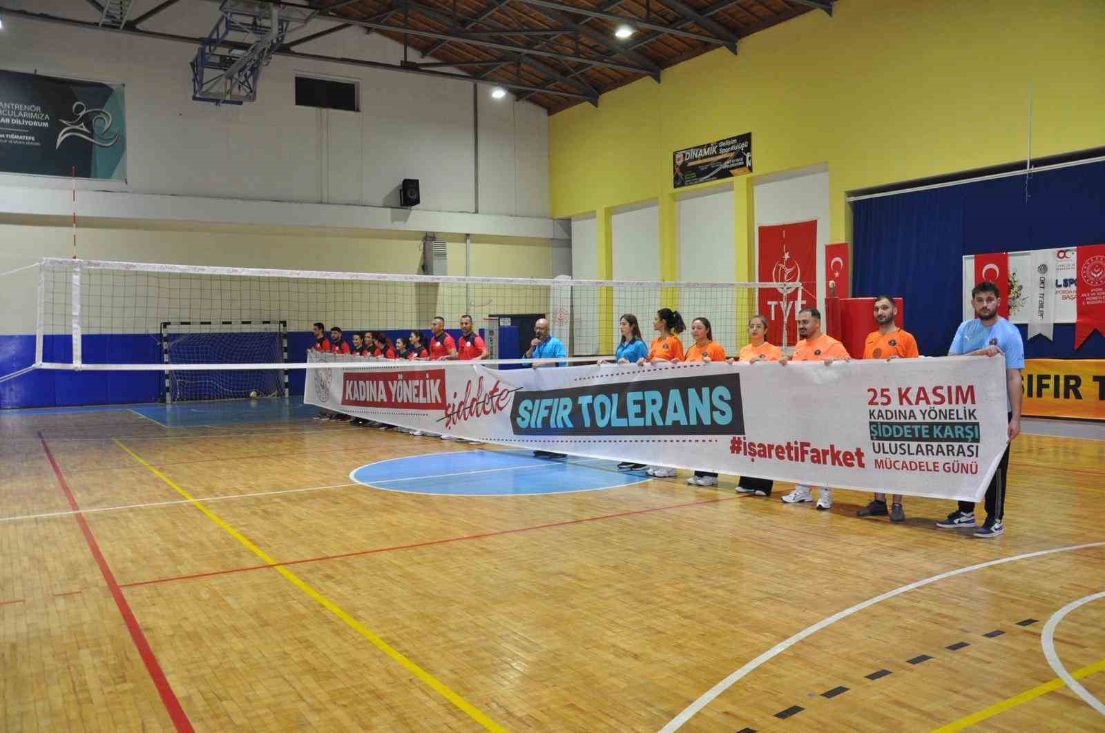 OKT Trailer ve Aile Sosyal Hizmetler İl Müdürlüğü şiddete karşı ikinci kez filede buluştu
