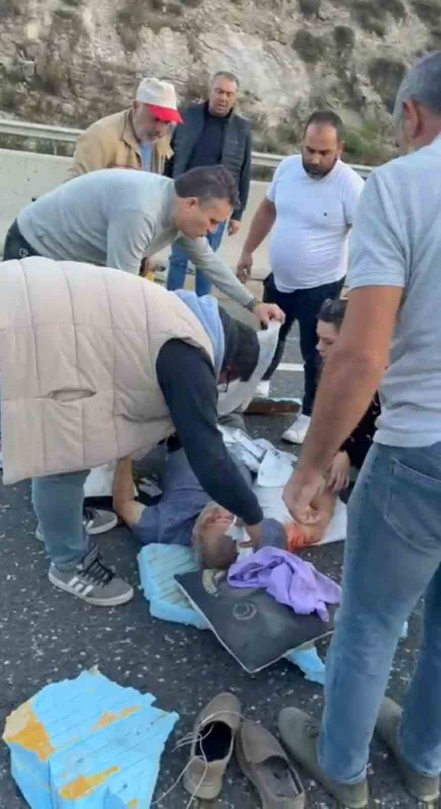 Çine-Yatağan karayolunda kaza, birisi ağır 2 yaralı
