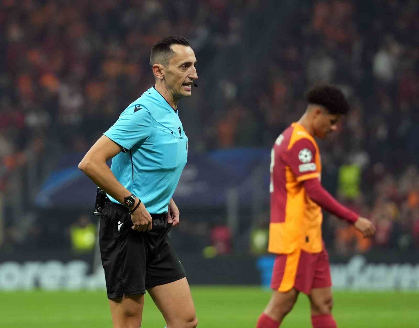 UEFA Şampiyonlar Ligi: Galatasaray: 0 - Union Saint-Gilloise: 0 (İlk yarı)

