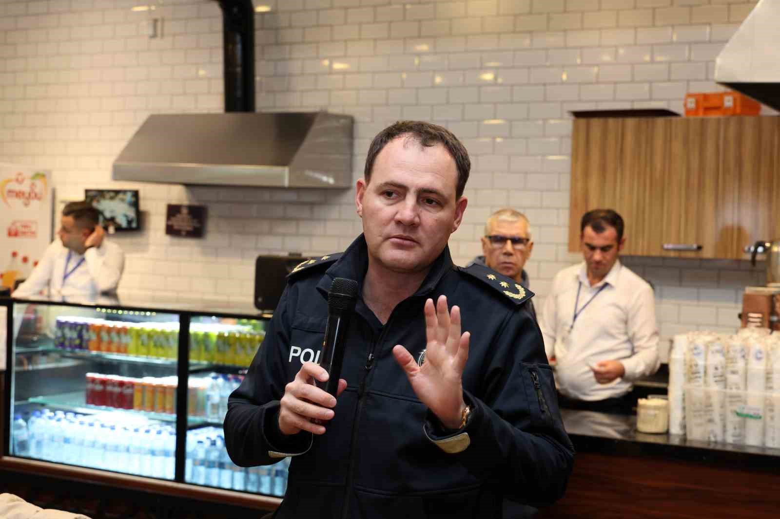 Talas Belediyesi’nden Osmanlı Evi’nde güvenli telefon kullanımı eğitimi
