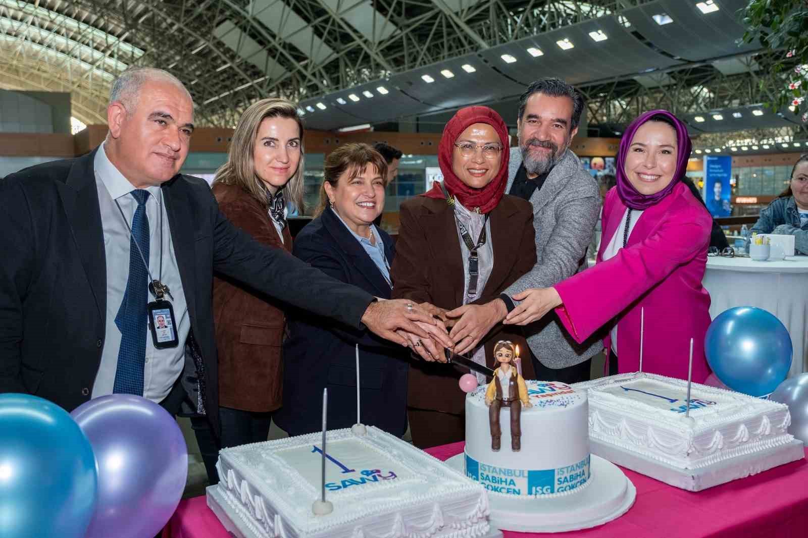 Havalimanlarında kullanılan ilk üretken yapay zeka tabanlı dijital asistan SAVVy 1. yaşını kutladı
