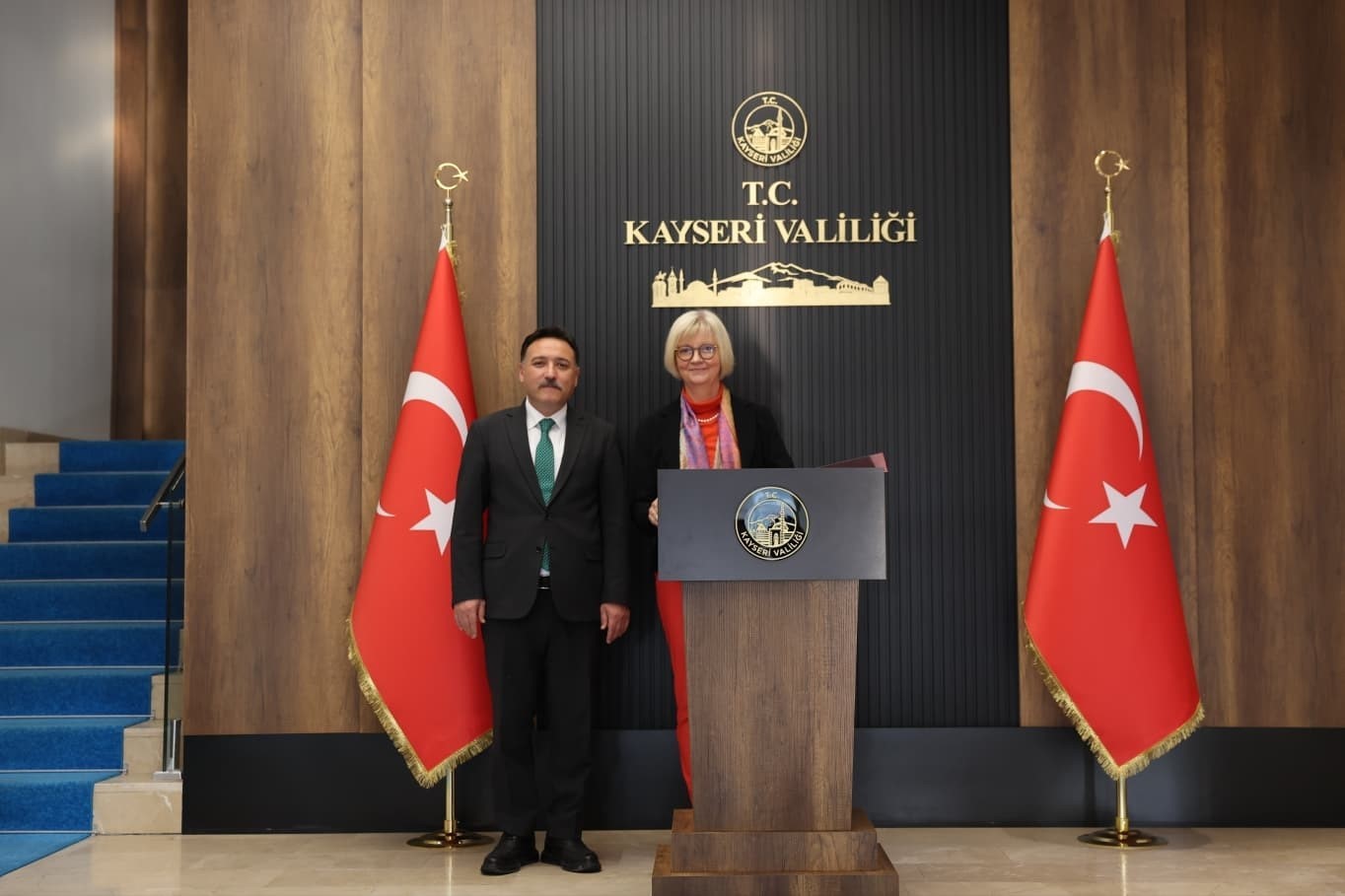 Almanya Federal Cumhuriyeti Büyükelçisi Sorg’dan Vali Çiçek’e ziyaret