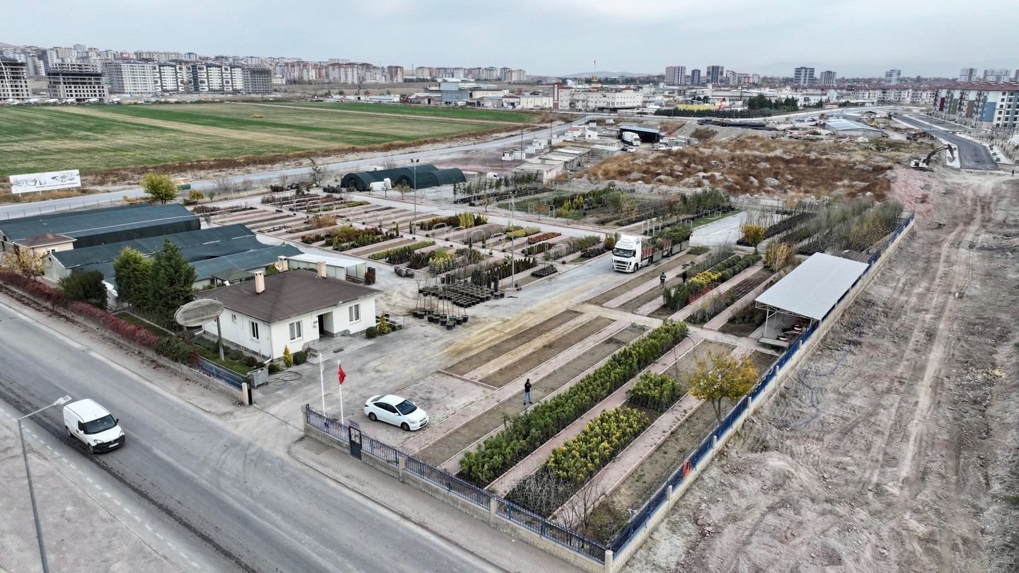 Başkan Çolakbayrakdar: "Kocasinan’ı her köşesiyle yeşile bürüyerek, şehrimizi yeşilin başkenti yapacağız"
