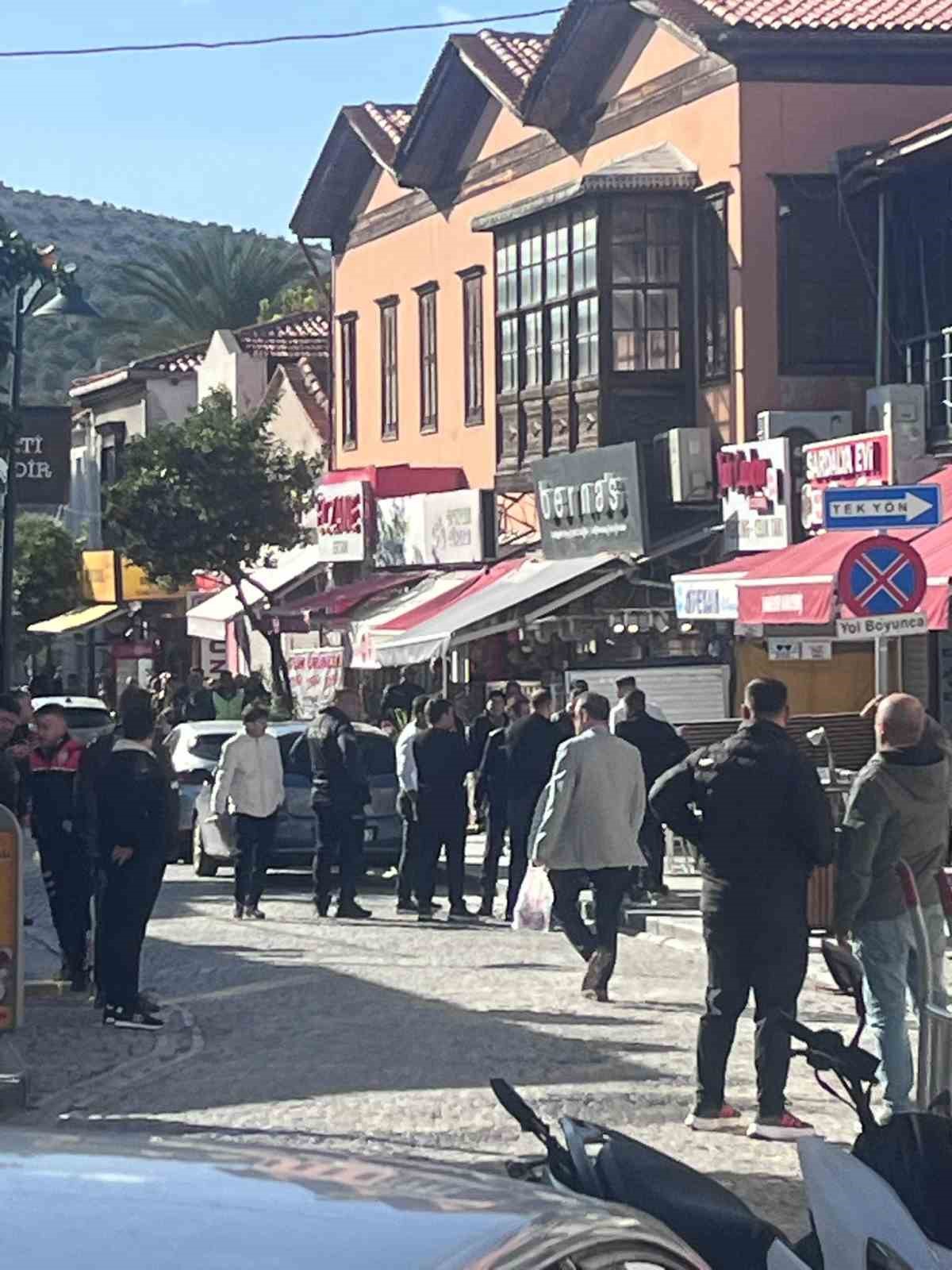 Çeşme’de midyeciye silahlı saldırı girişimi
