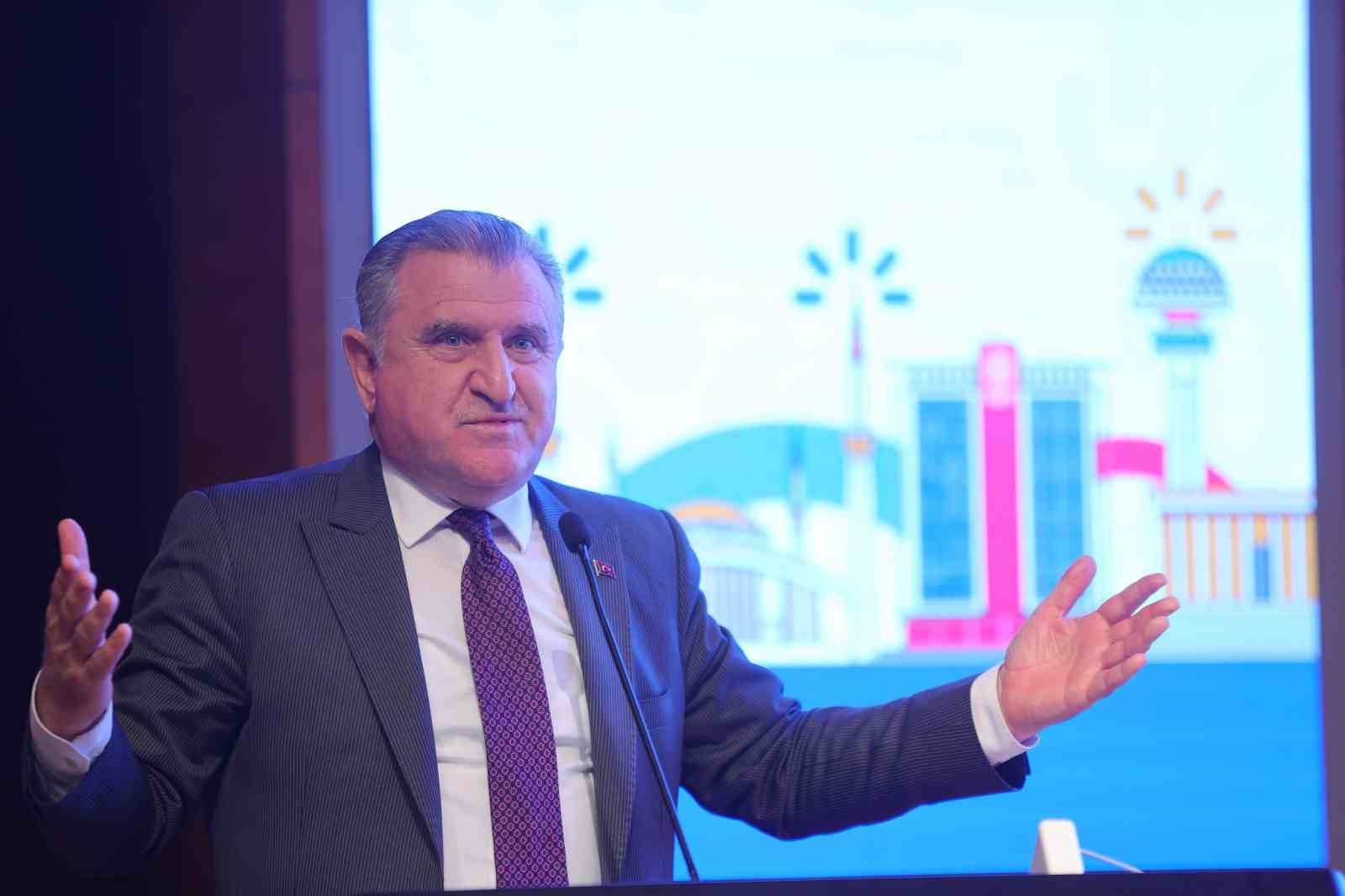 Bakan Bak: "Milli Teknoloji Hamlesi gümbür gümbür geliyor"
