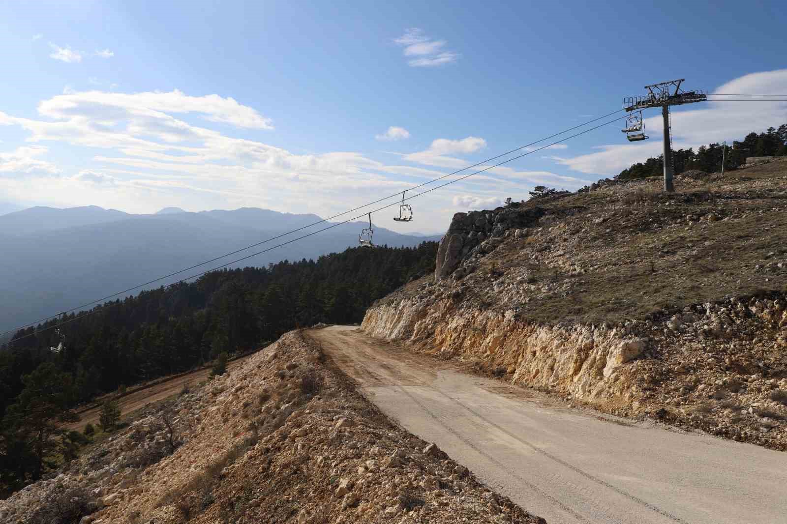 Keltepe Kayak Merkezi’nde sezon hazırlıkları sürüyor
