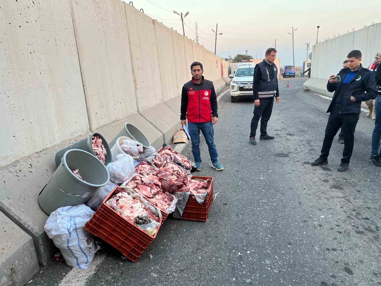 Şanlıurfa’da 1 ton kaçak et ele geçirildi

