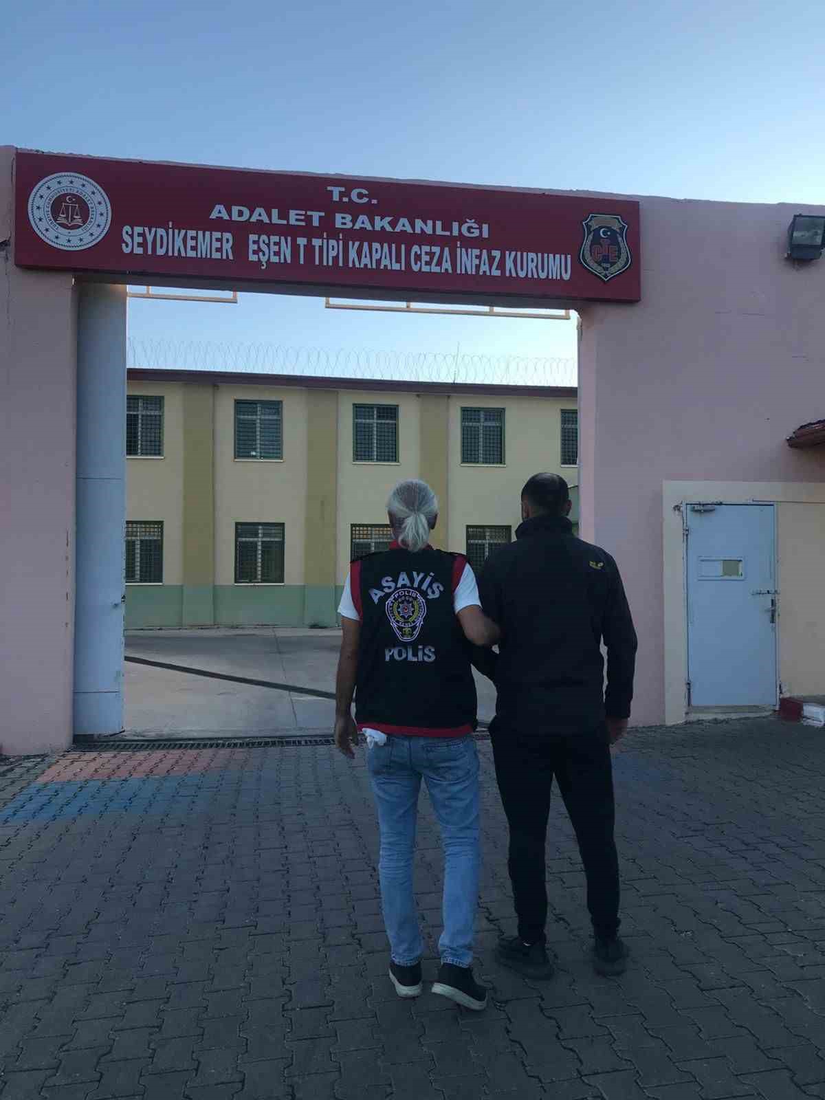 Muğla’da 10 günde 64’ü kesinleşmiş hapis cezası, 127 şahıs yakalandı