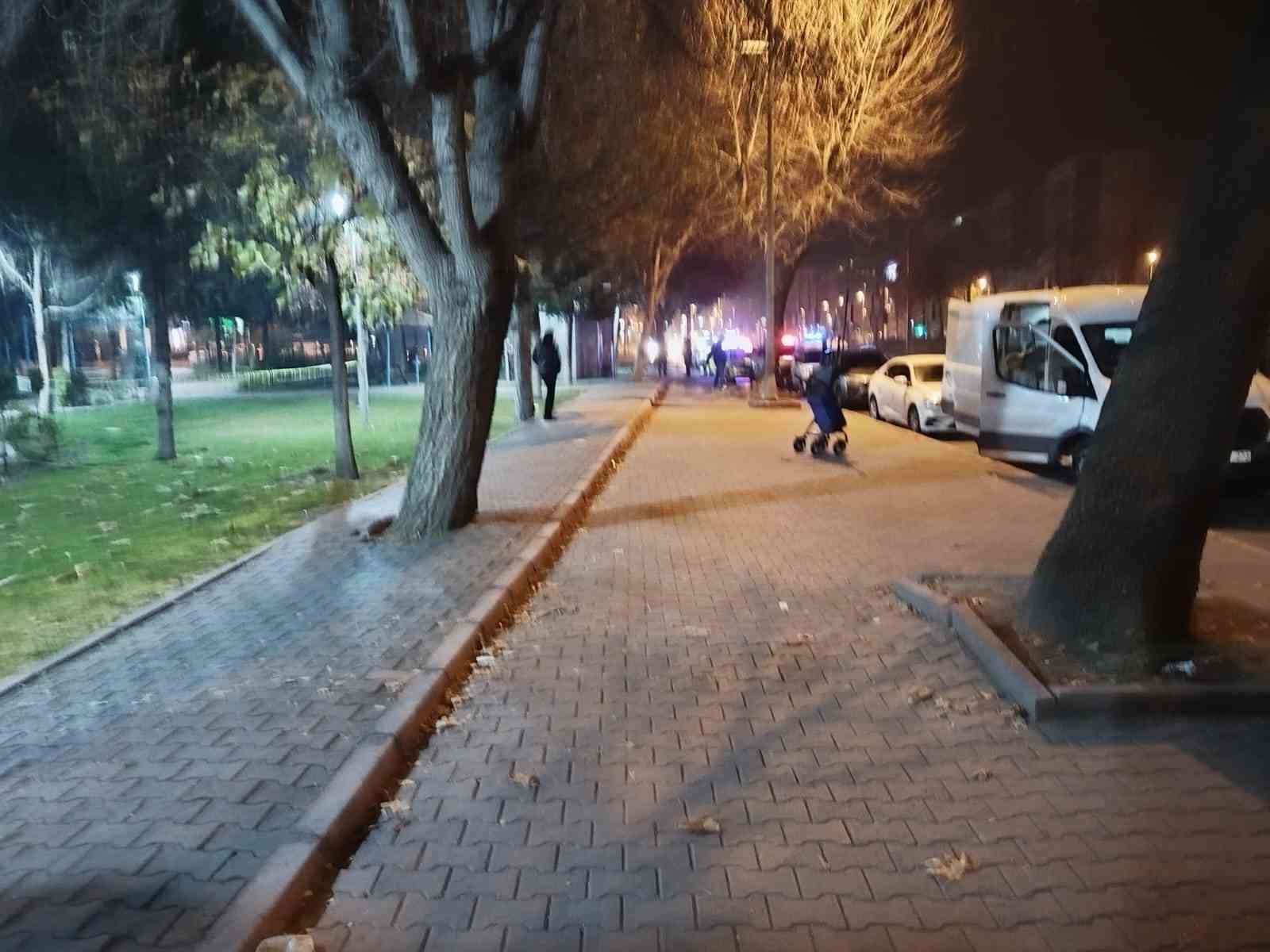 Kayseri’de şüpheli çanta paniği: Fünye ile imha edildi
