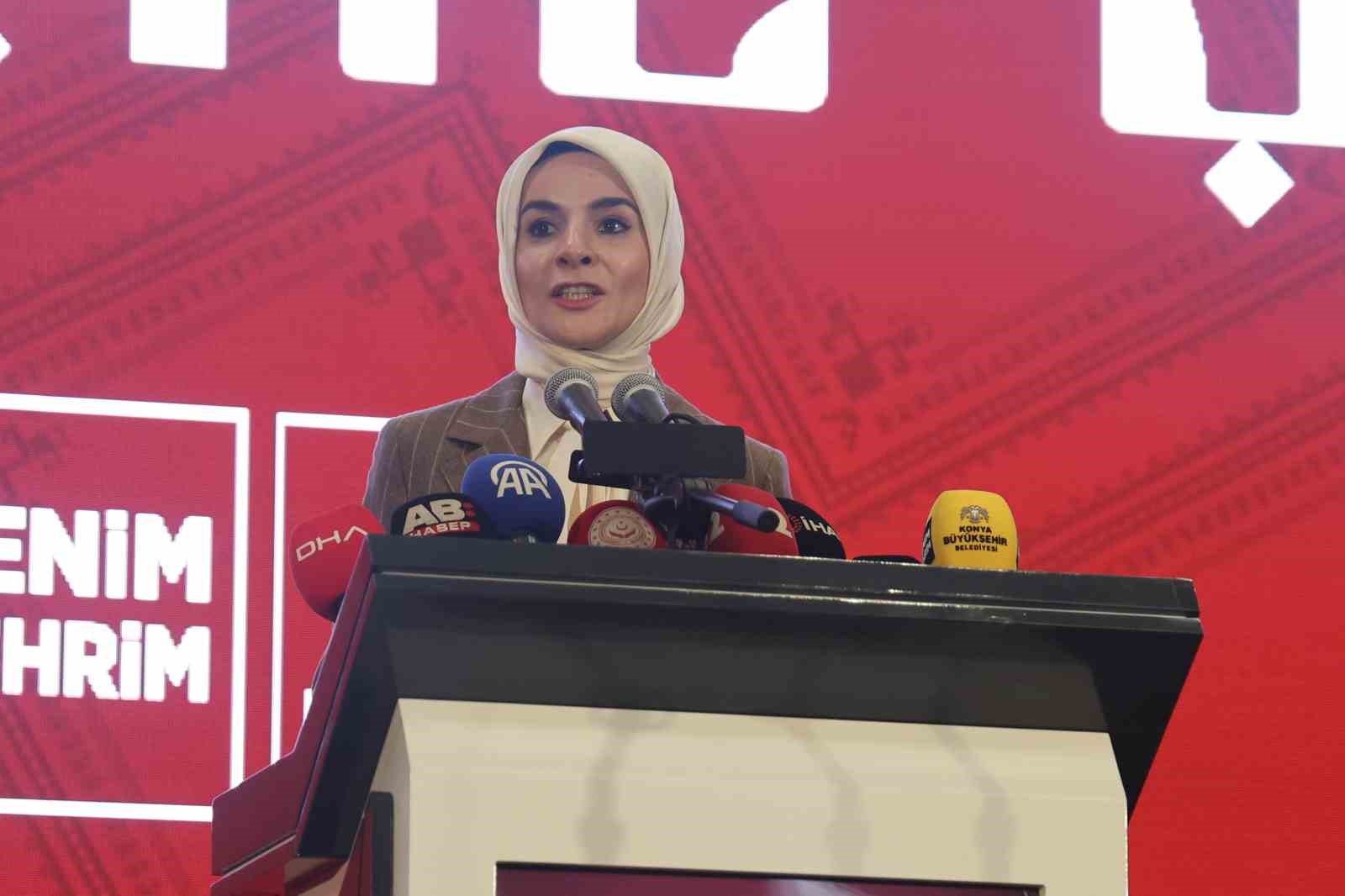 Bakan Göktaş: "Günümüzde hanelerin yüzde 57’sinde 18 yaş altı çocuk yok"
