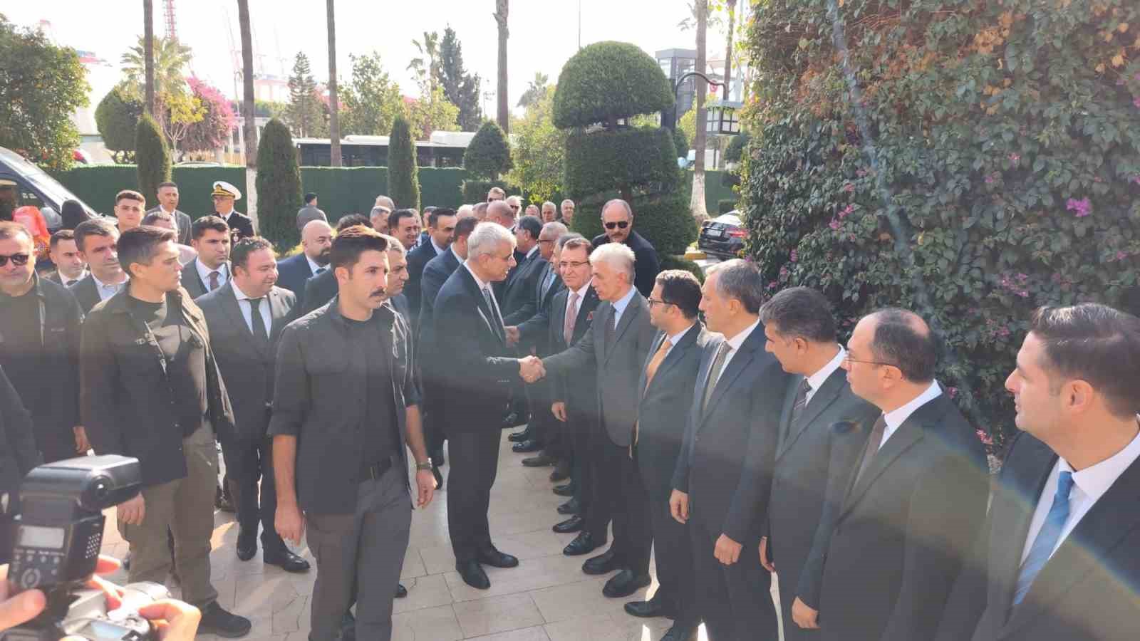 Bakan Memişoğlu: "Türkiye’yi sağlıkta dünyaya yön veren ülke haline getireceğiz"