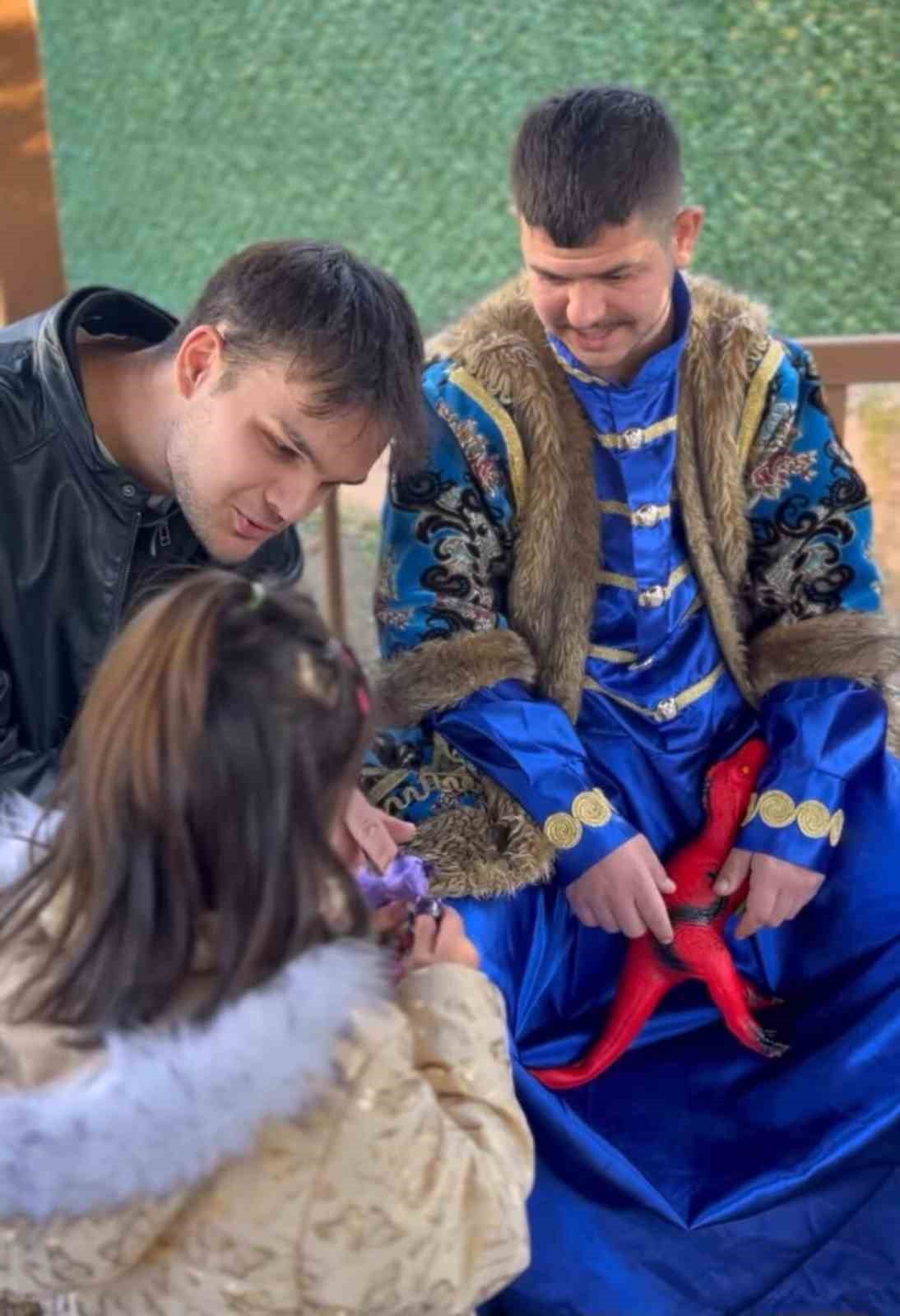 Yalova’da "Oyuncağını Kap Gel" kampanyasıyla çocuklar sevindiriliyor
