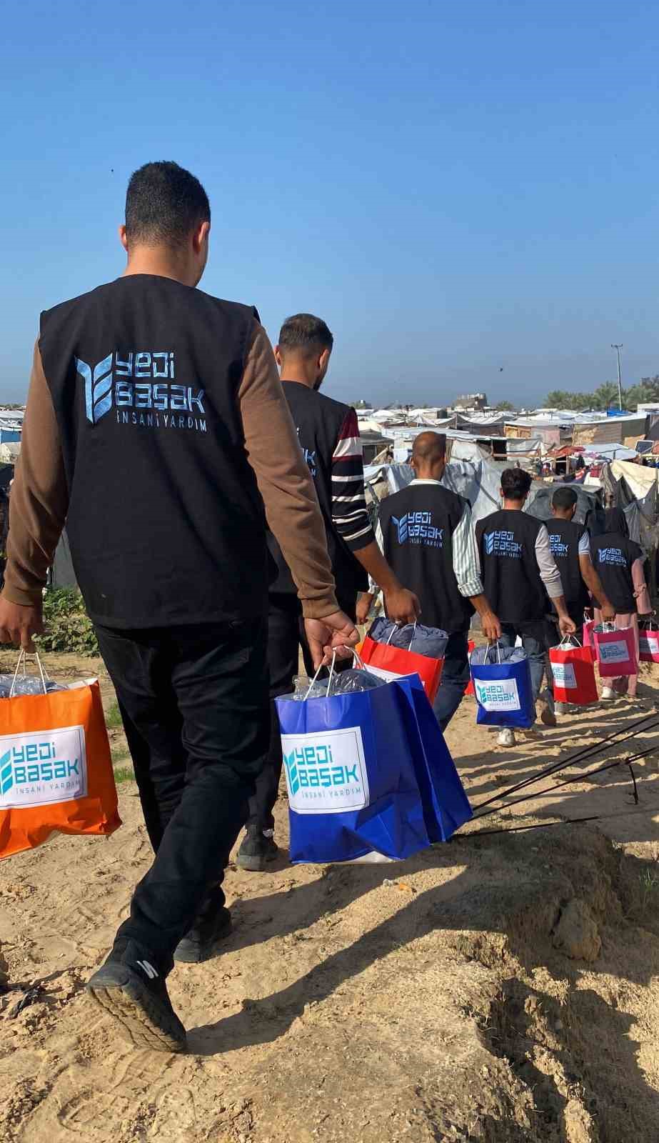 Yedi Başak’tan Gazze’ye kesintisiz insani destek
