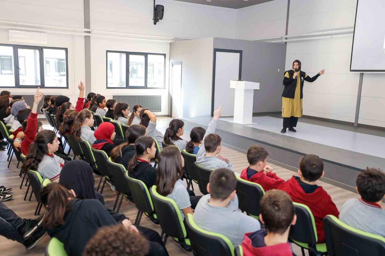 Başiskele’de çevre bilinci okul sıralarında başlıyor
