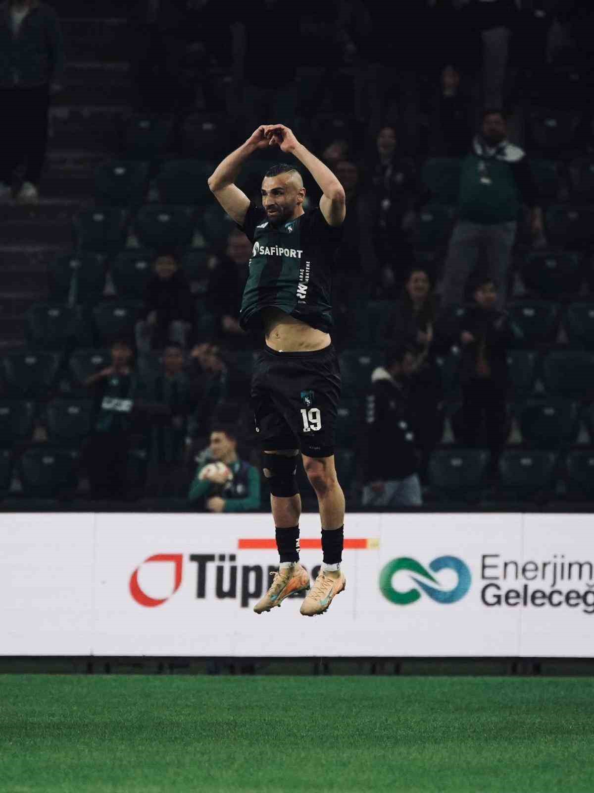 Trendyol Süper Lig: Kocaelispor: 1 - Gençlerbirliği: 0 (İlk yarı)
