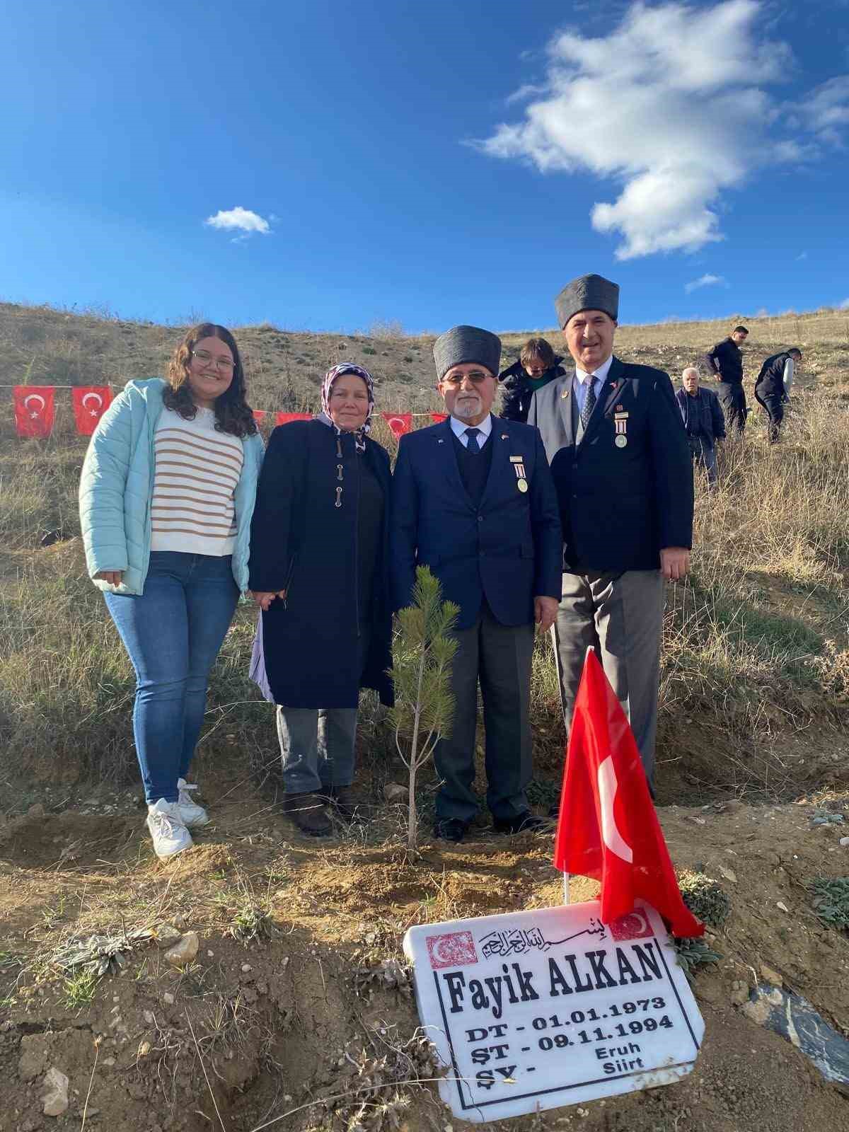 Bozüyük’te şehitler anısına fidan dikimi