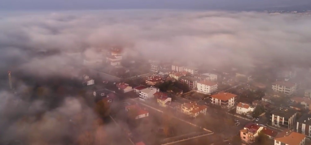 Erzincan’ı sis kapladı: Görüş mesafesi 20 metreye düştü