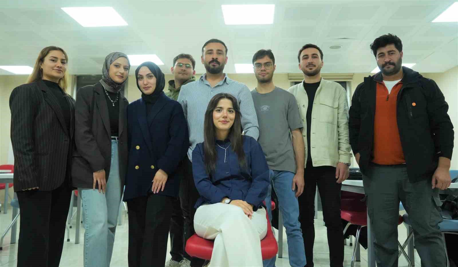 Muş’ta diksiyon ve spikerlik kursuna yoğun ilgi