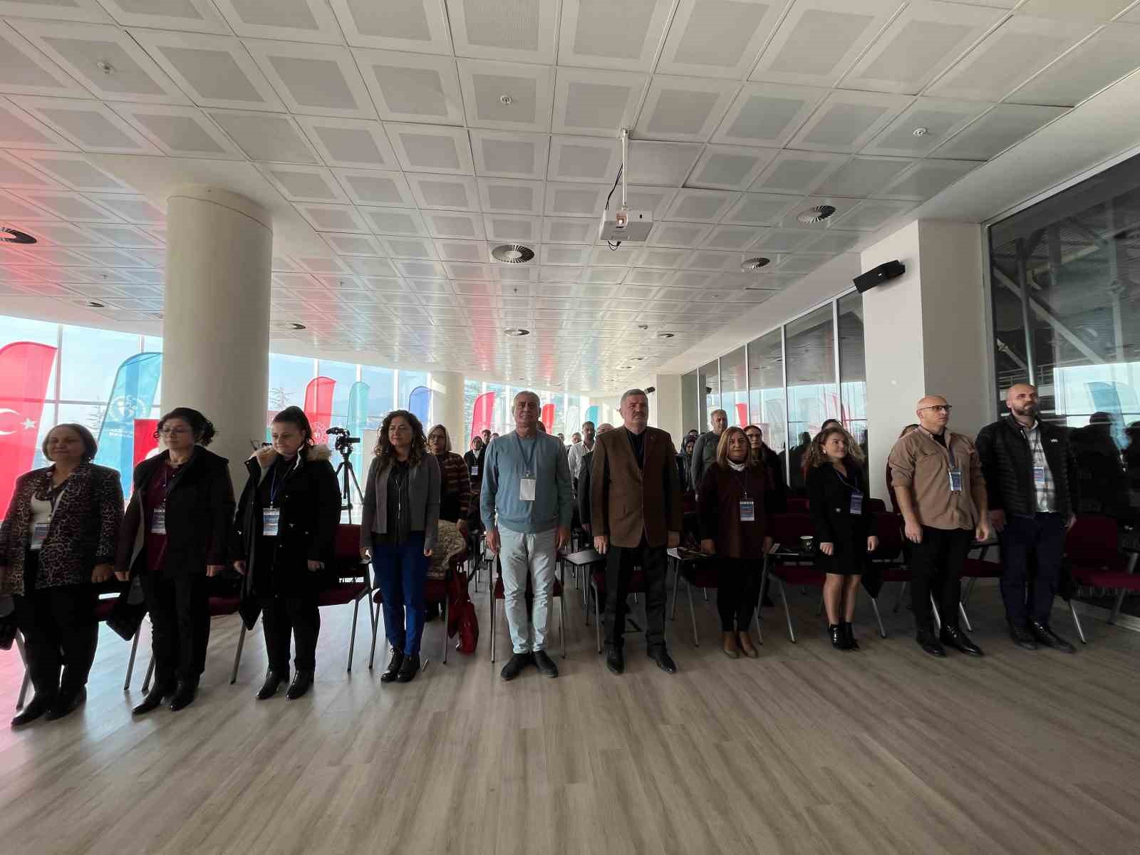 Özel bireyleri ve babaları için yürütülen proje masaya yatırıldı
