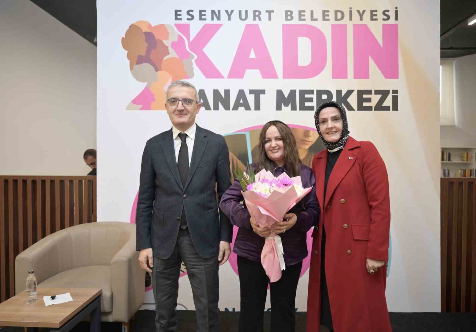 Ressam Neriman Oyman’dan Esenyurt’ta ilham veren buluşma
