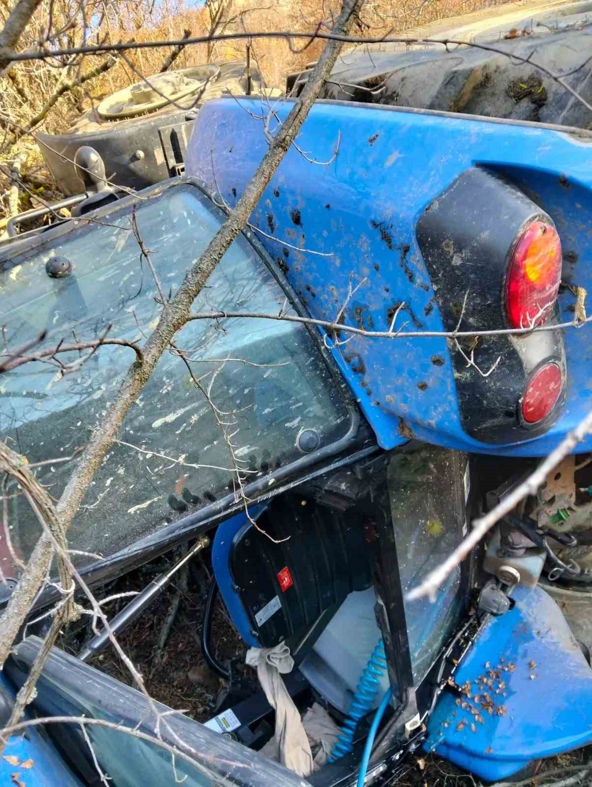 Sinop’ta traktör kazası: 3 yaralı
