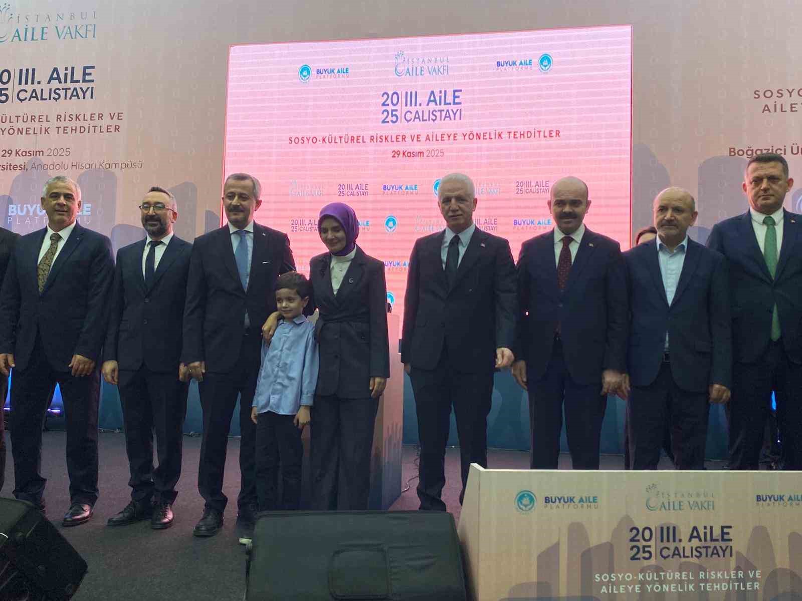 Bakan Göktaş: "Aileyi korumak,  gelecek nesillere karşı sorumluluğumuzdur"
