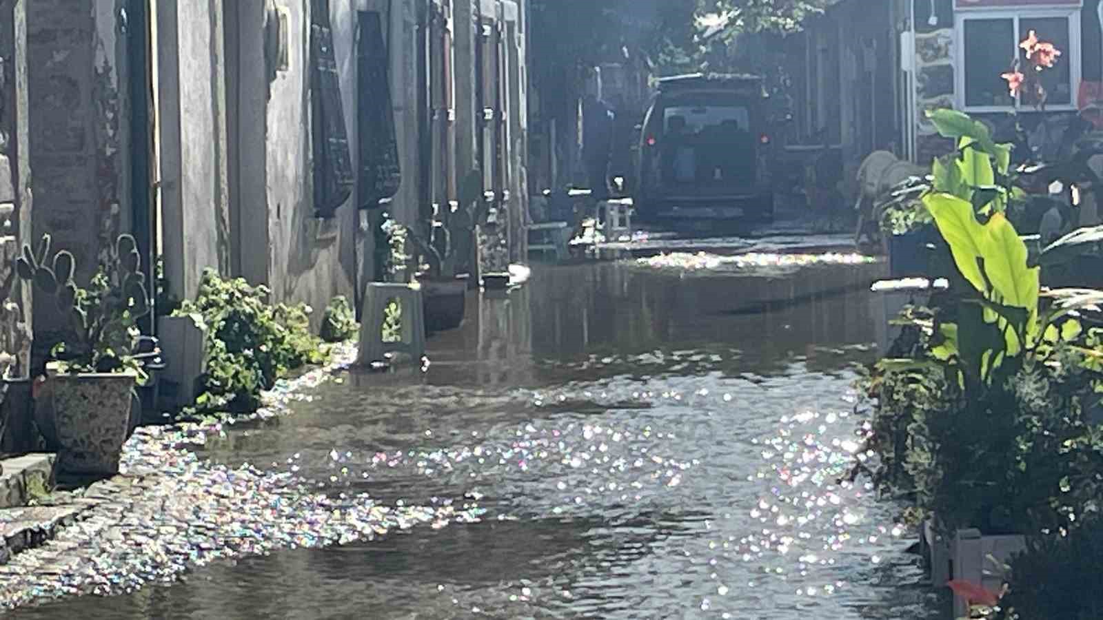 Selin etkilediği Foça’nın sokakları Venedik’e döndü
