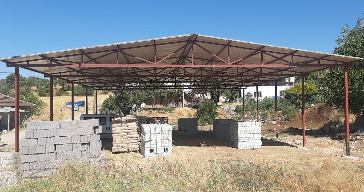 Uşak İl Özel İdaresi çalışmaları hız kesmeden devam ediyor
