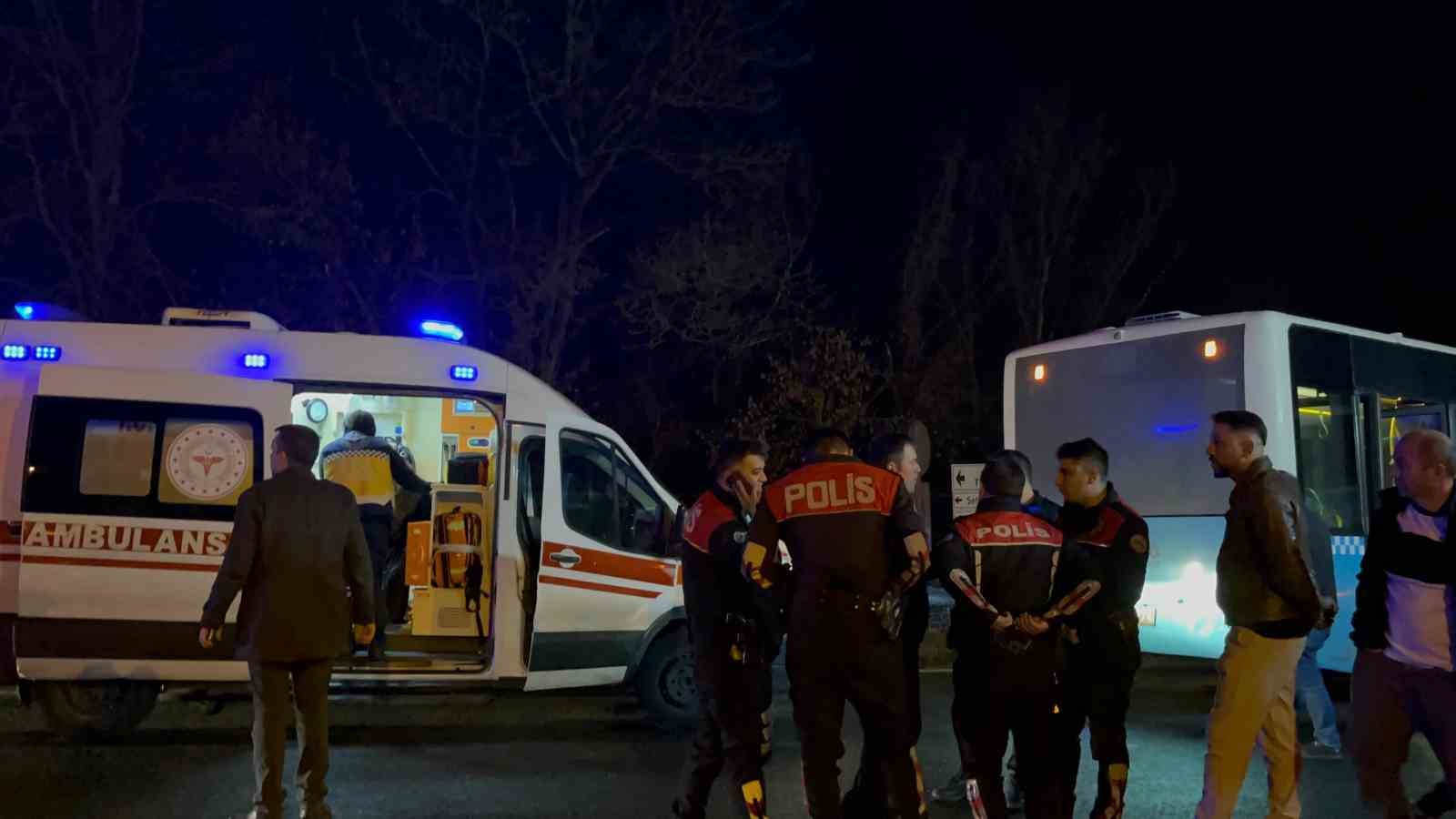 Çorlu-Ergene yolunda belediye otobüsü ile yolcu otobüsü çarpıştı: 9 yaralı
