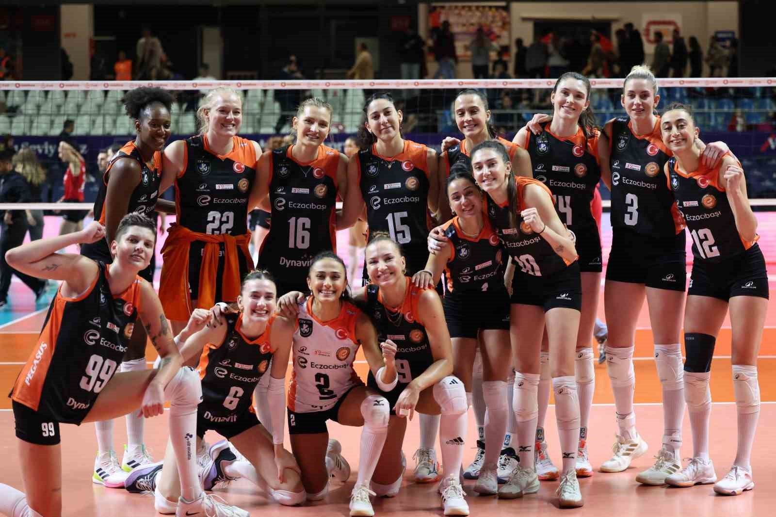 Sultanlar Ligi: Türk Hava Yolları: 0 - Eczacıbaşı Dynavit: 3
