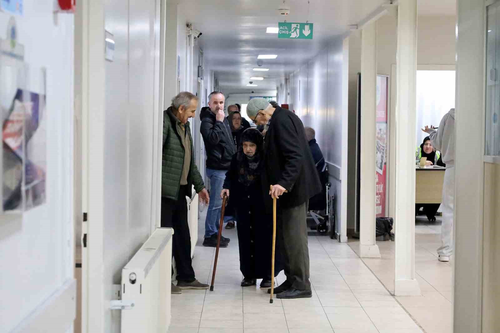 Ücretsiz check-up uygulamasına büyük ilgi: 176 çift hizmetten faydalandı