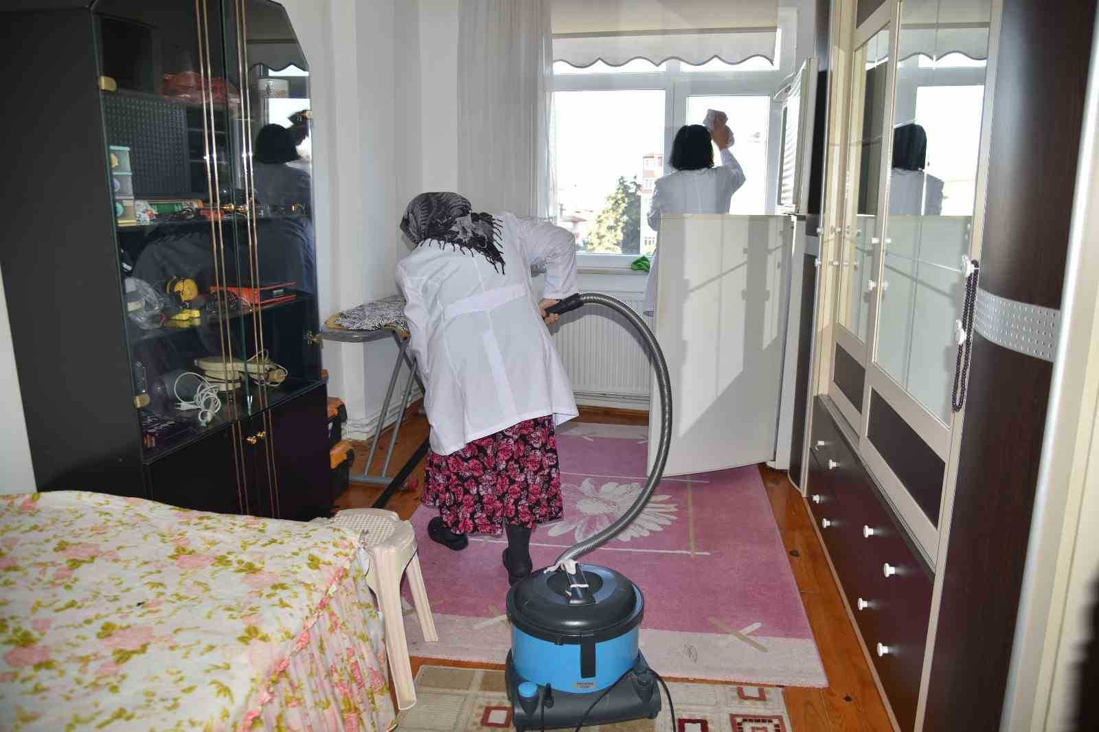 Atakum’da 225 aileye evde bakım desteği
