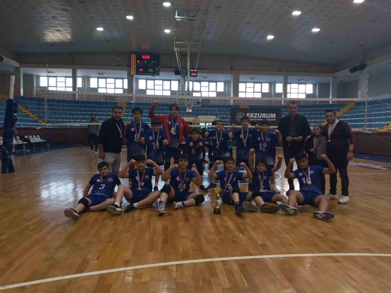 Aşkale İbrahim Polat Ortaokulu il müsabakalarında ikincilik elde etti
