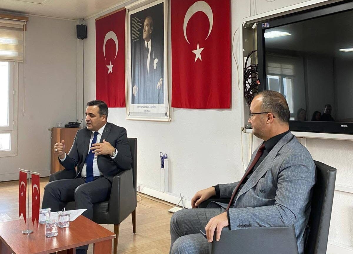 Geleceğin tapu teknikerlerine Kaymakam Dalak’tan mesleki rehberlik
