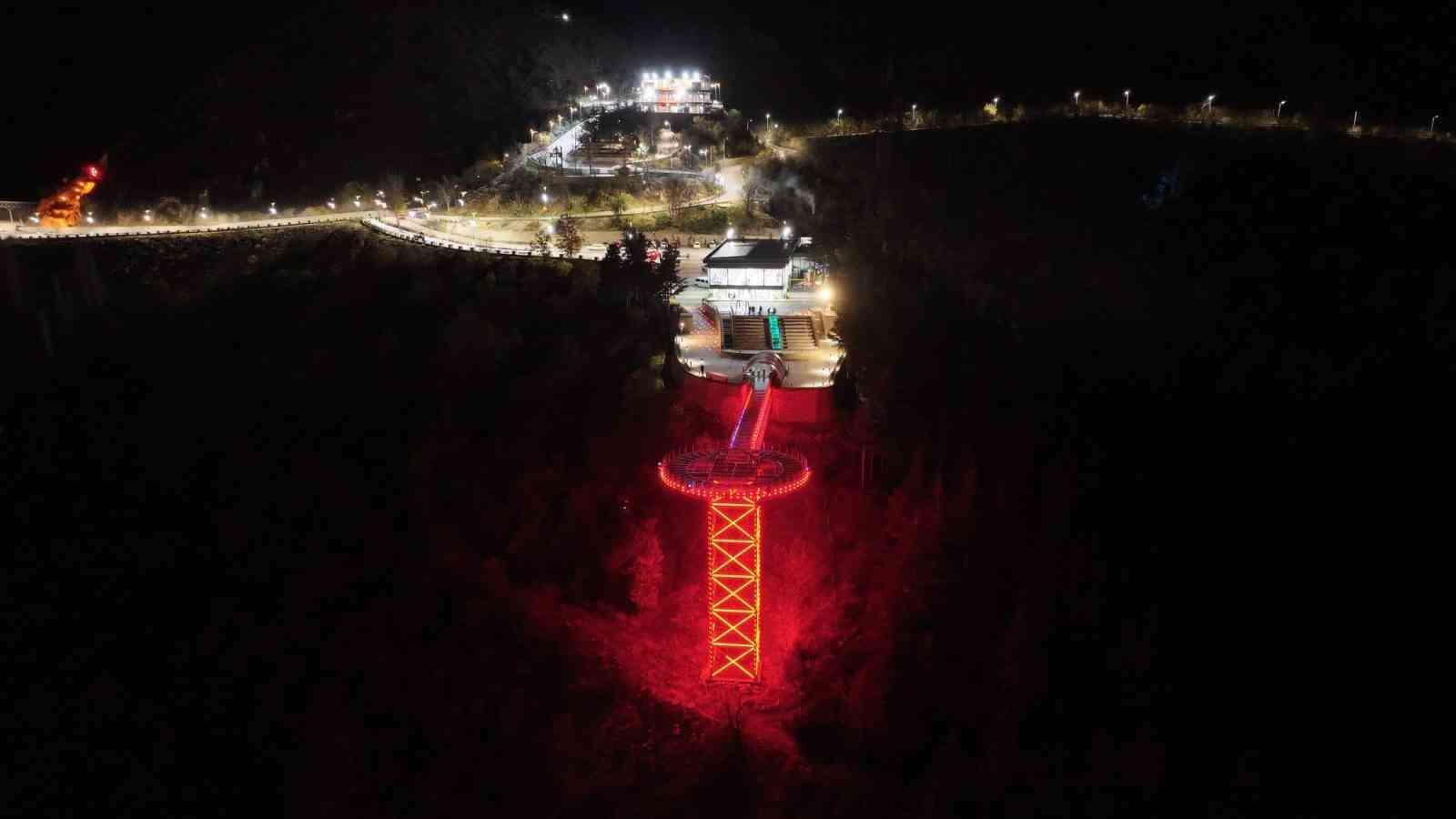 Cam seyir terasta anlamlı ışıklandırma
