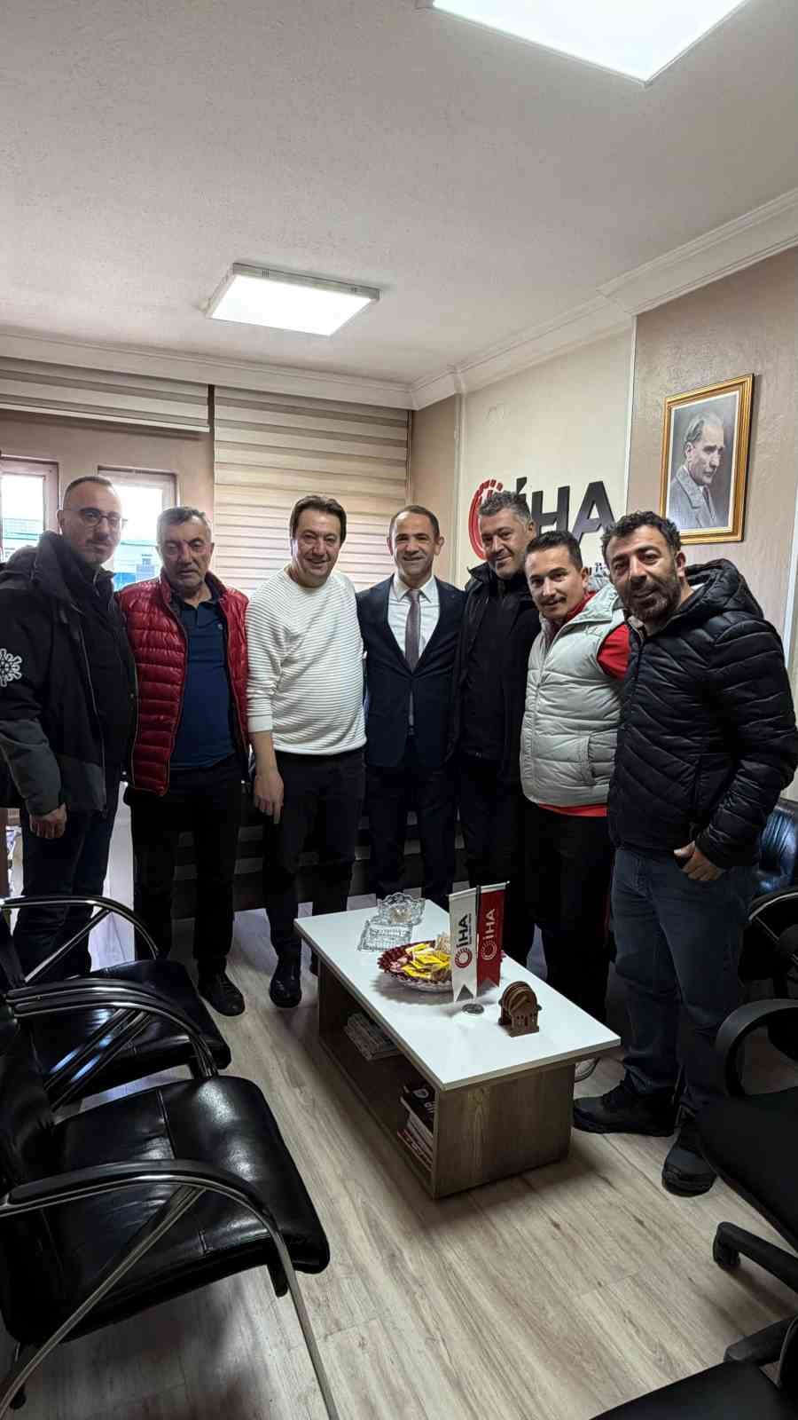 Kayak kulüpleri Birliği’nden İHA’ya ziyaret