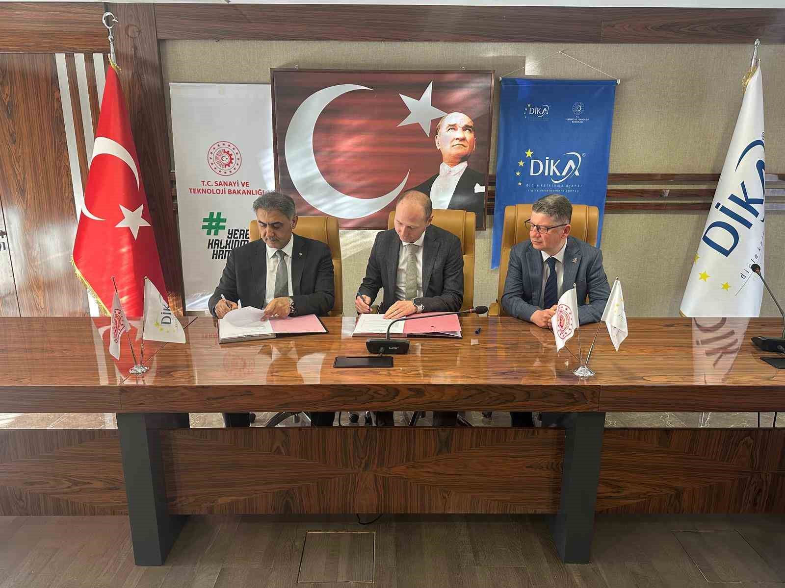 Mardin’de "Lojistik Üssü Projesi" için imzalar atıldı
