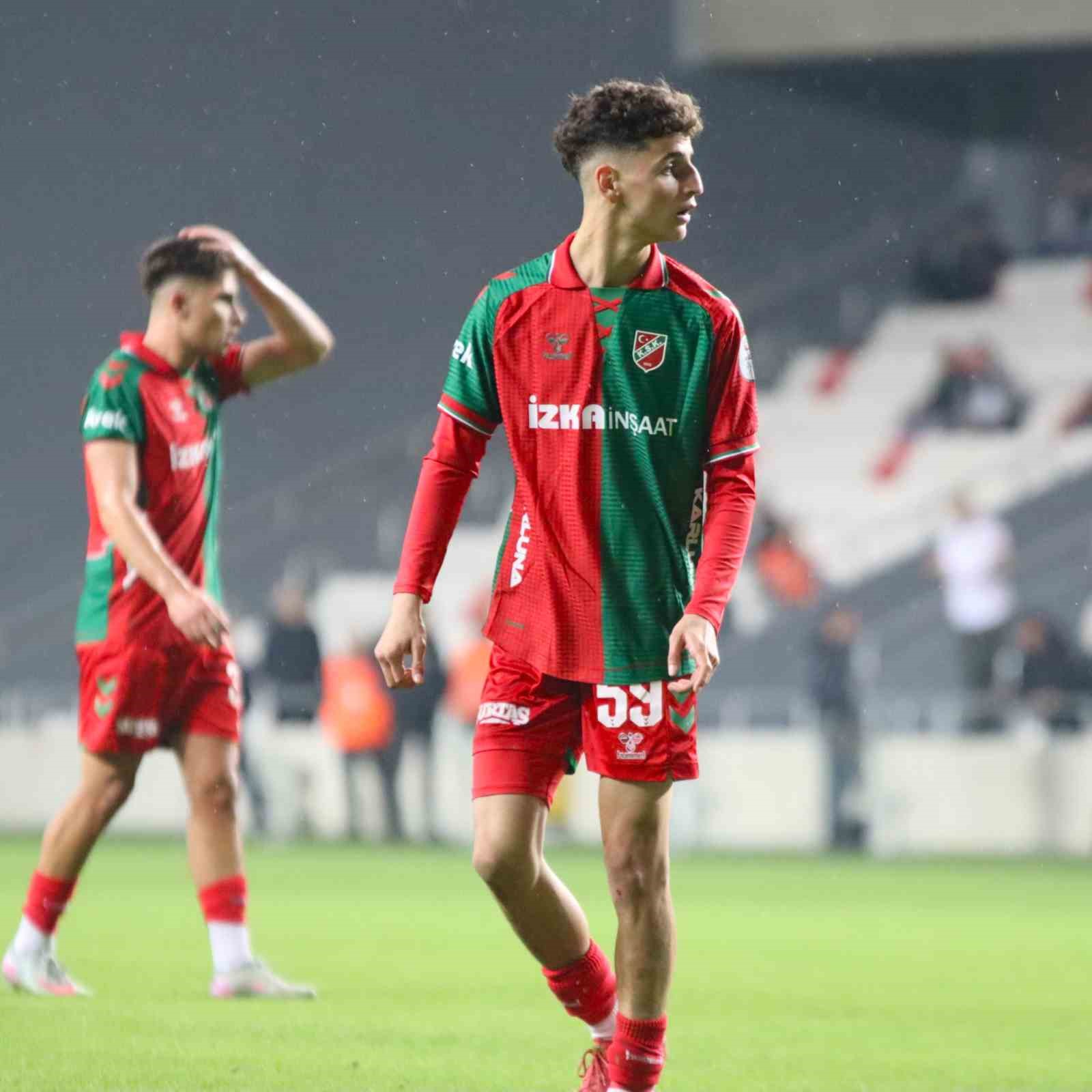 Karşıyaka’da 2007 doğumlu Adem Yeşilyurt fırtınası
