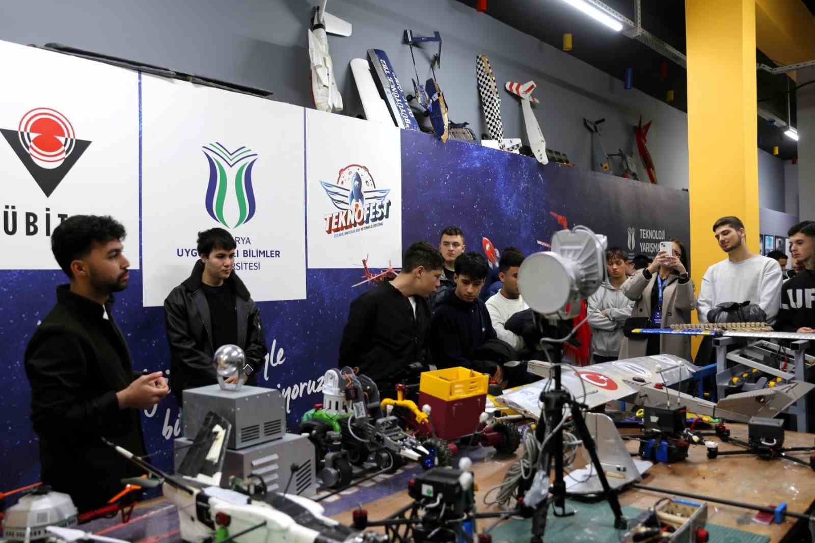 YKS’ye hazırlanan öğrenciler SUBÜ’yü tanıdı
