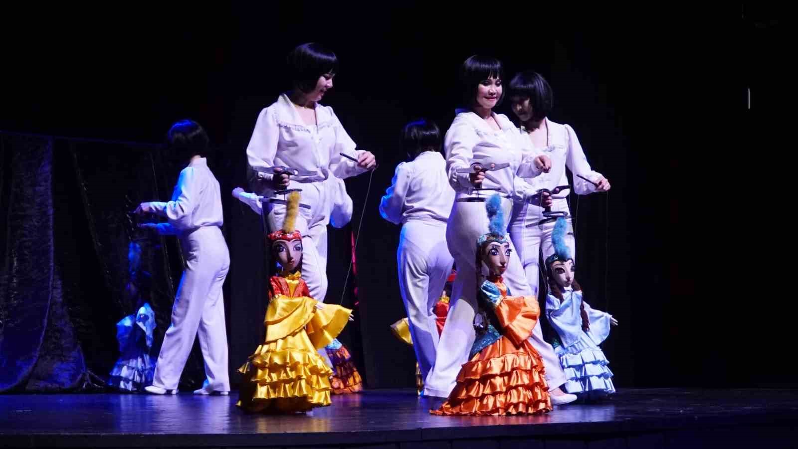 Karagöz Festivali dünyayı Bursa’da buluşturuyor
