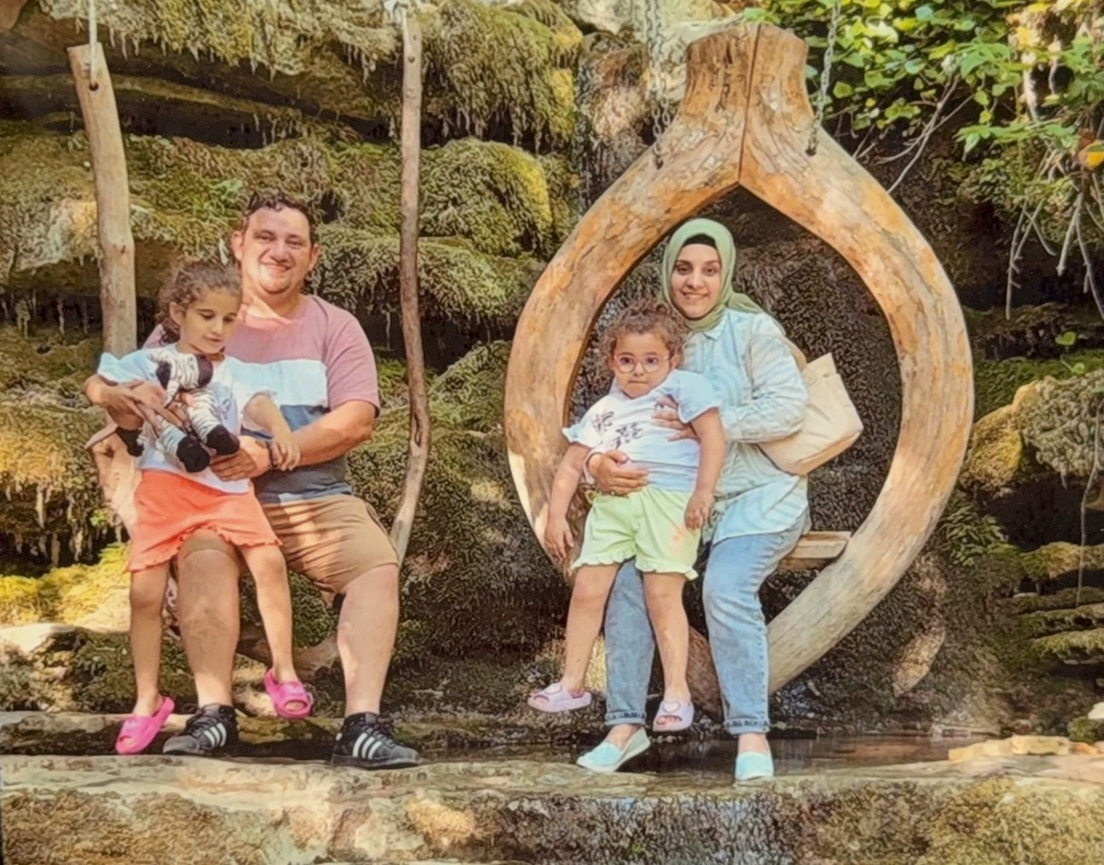 Akaryakıt istasyonu faciasında eşini ve iki kızını kaybeden anne ilk kez konuştu
