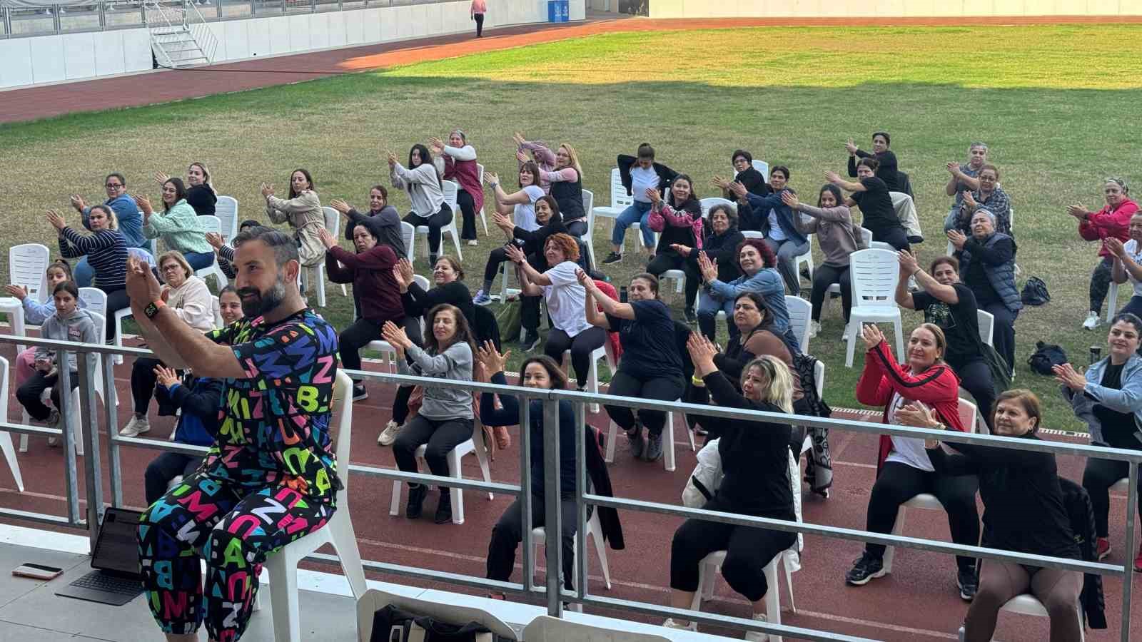 Tarsus’ta Dünya Engelliler Günü için engelsiz zumba etkinliği düzenlendi